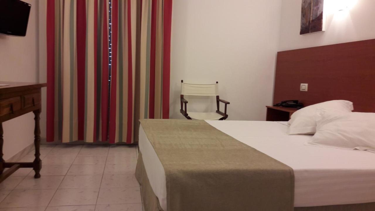 Hotel Torres Tourino سانكسينكسو المظهر الخارجي الصورة