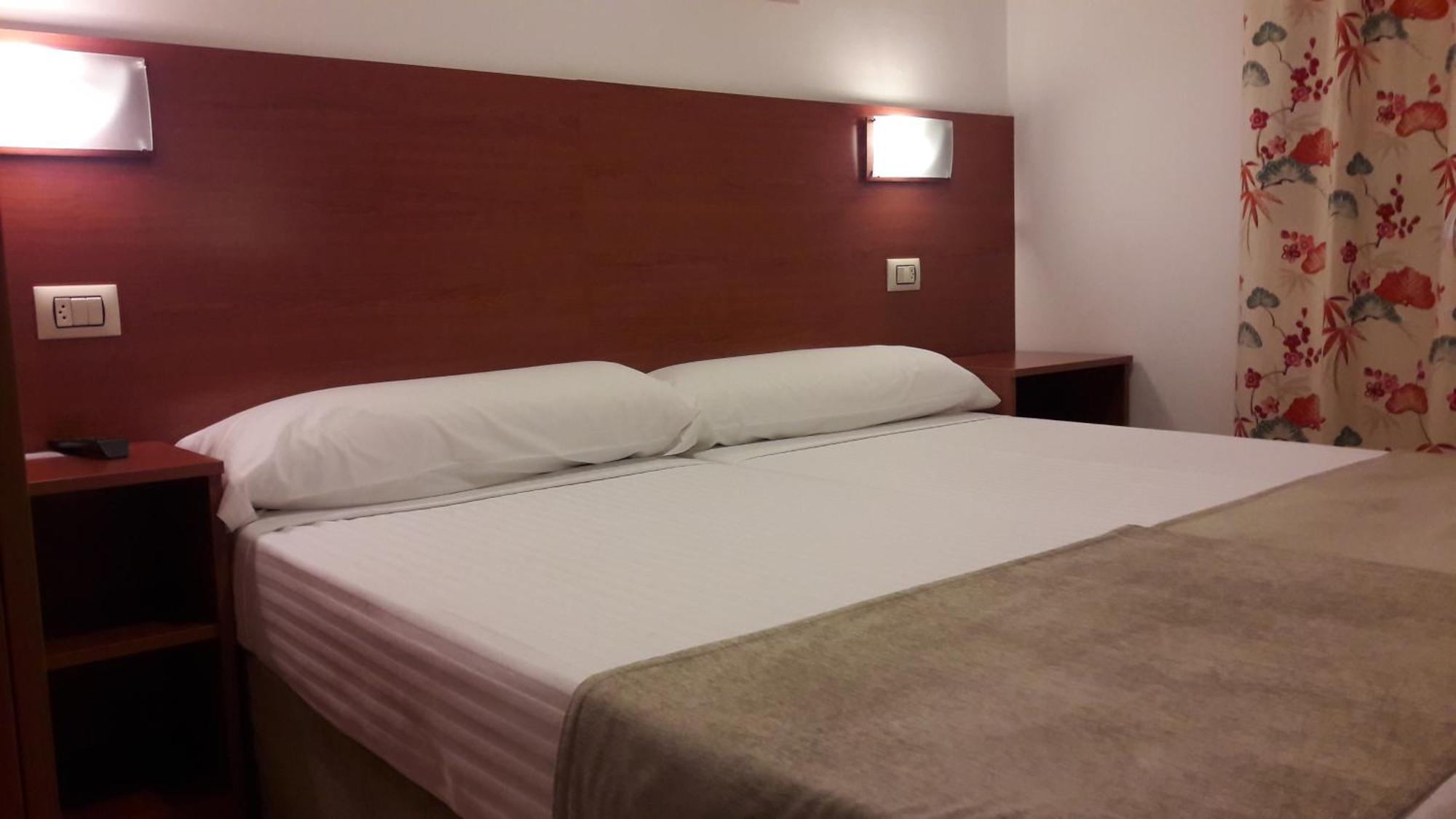Hotel Torres Tourino سانكسينكسو المظهر الخارجي الصورة